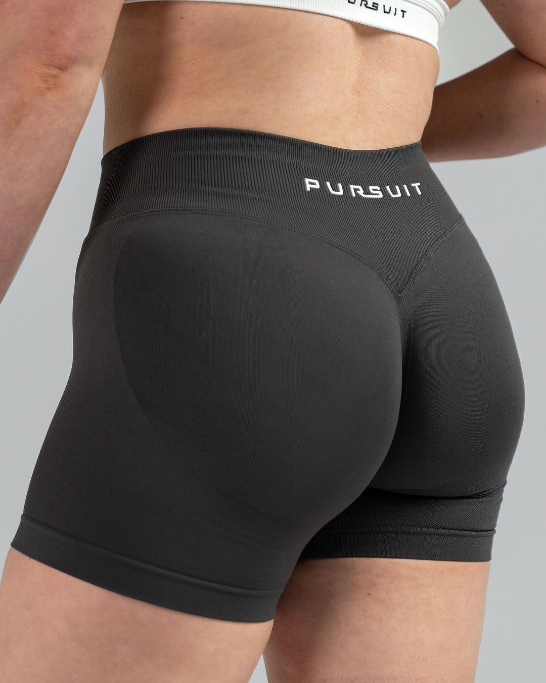 Helia Shorts - Graphite