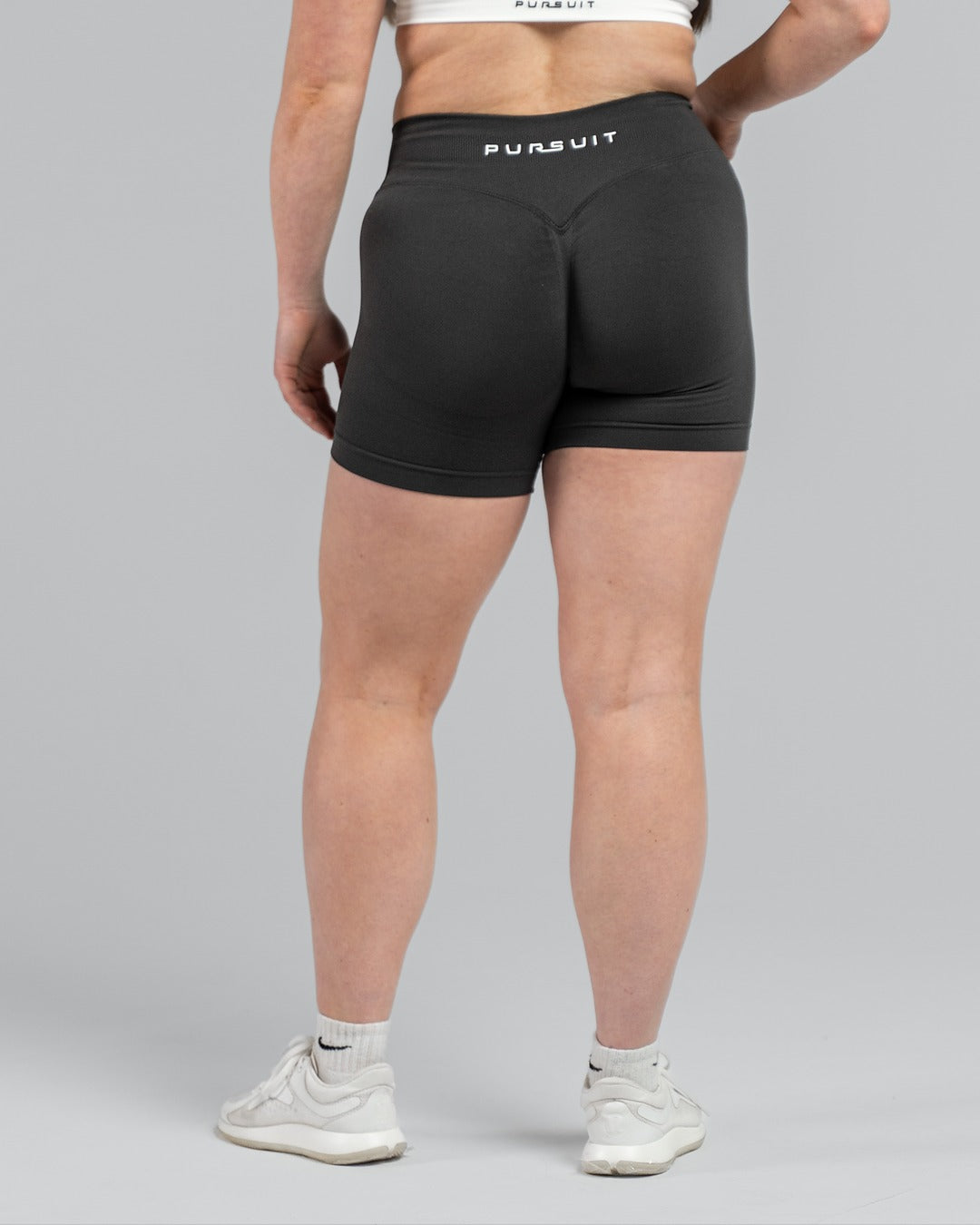 Helia Shorts - Graphite