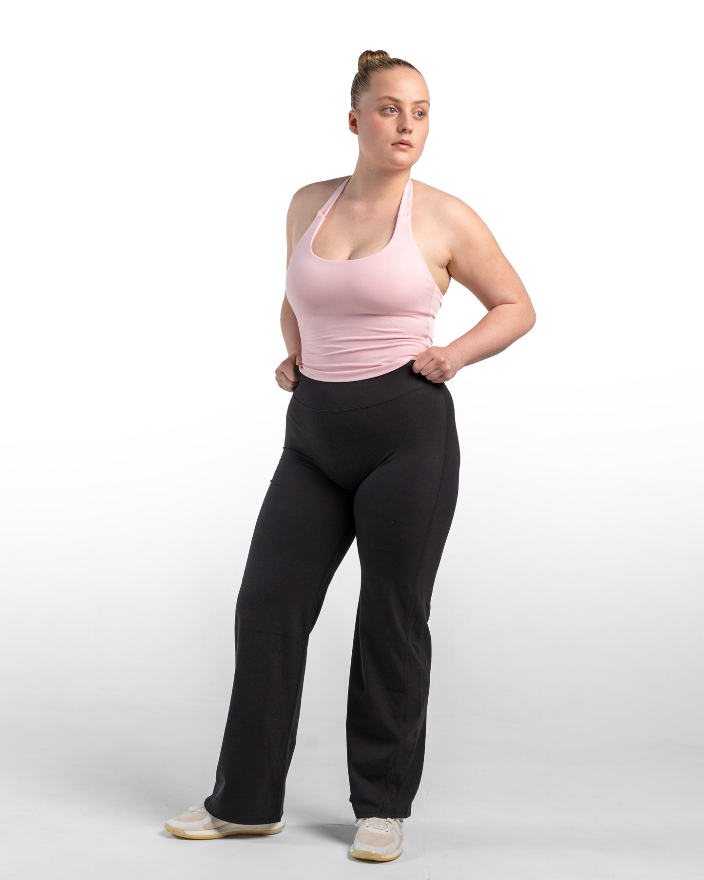 Aura Straight Leg Pants - Black